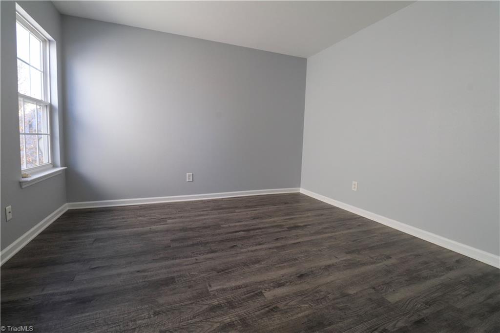 854 Hedgepath Terrace High Point, NC 27265 - Photo 26 of 34