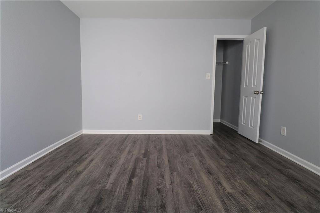 854 Hedgepath Terrace High Point, NC 27265 - Photo 27 of 34