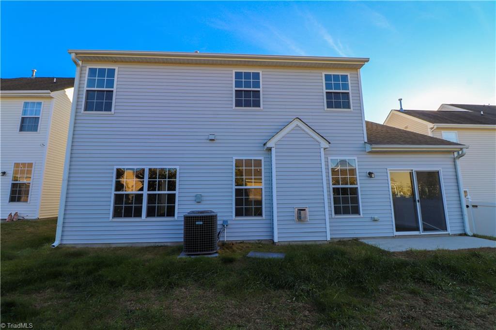 854 Hedgepath Terrace High Point, NC 27265 - Photo 7 of 34