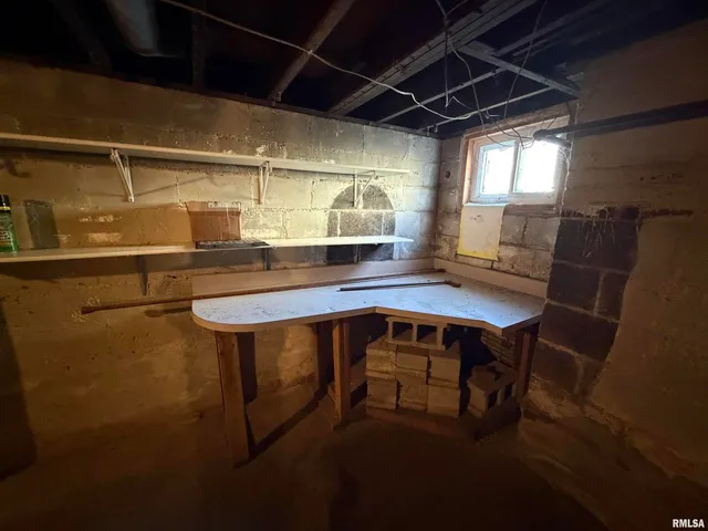 $135,000 | 510 North Maple Street, Benton, IL 62812