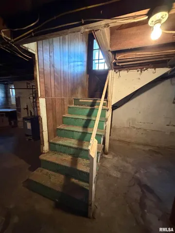 $135,000 | 510 North Maple Street, Benton, IL 62812