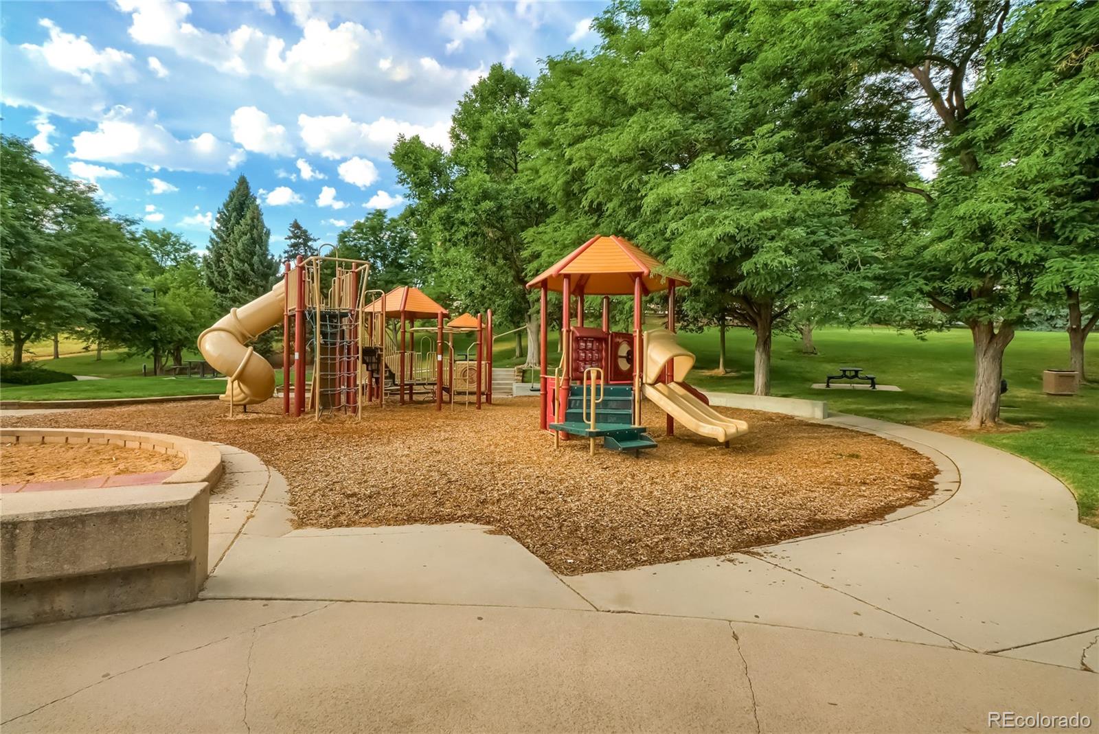 8968 Bermuda Run Circle Highlands Ranch, CO 80130 - Photo 33 of 40 Gallery Image 33