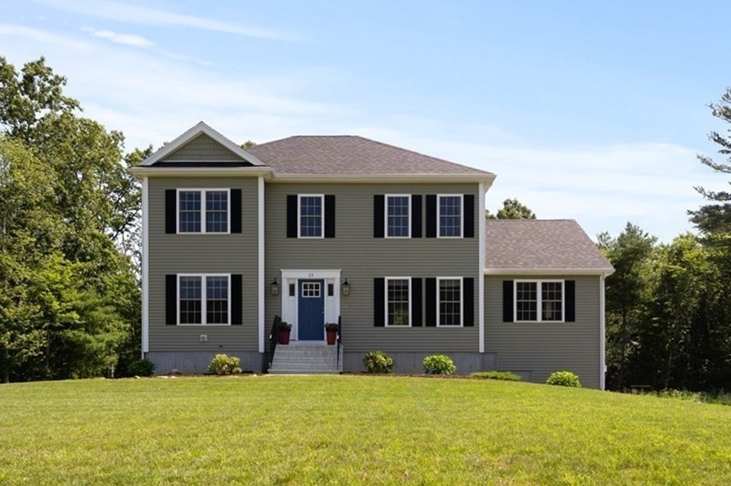 25 Turner Farm Road Uxbridge, MA 01569 - Photo 1 of 31 Gallery Image 1