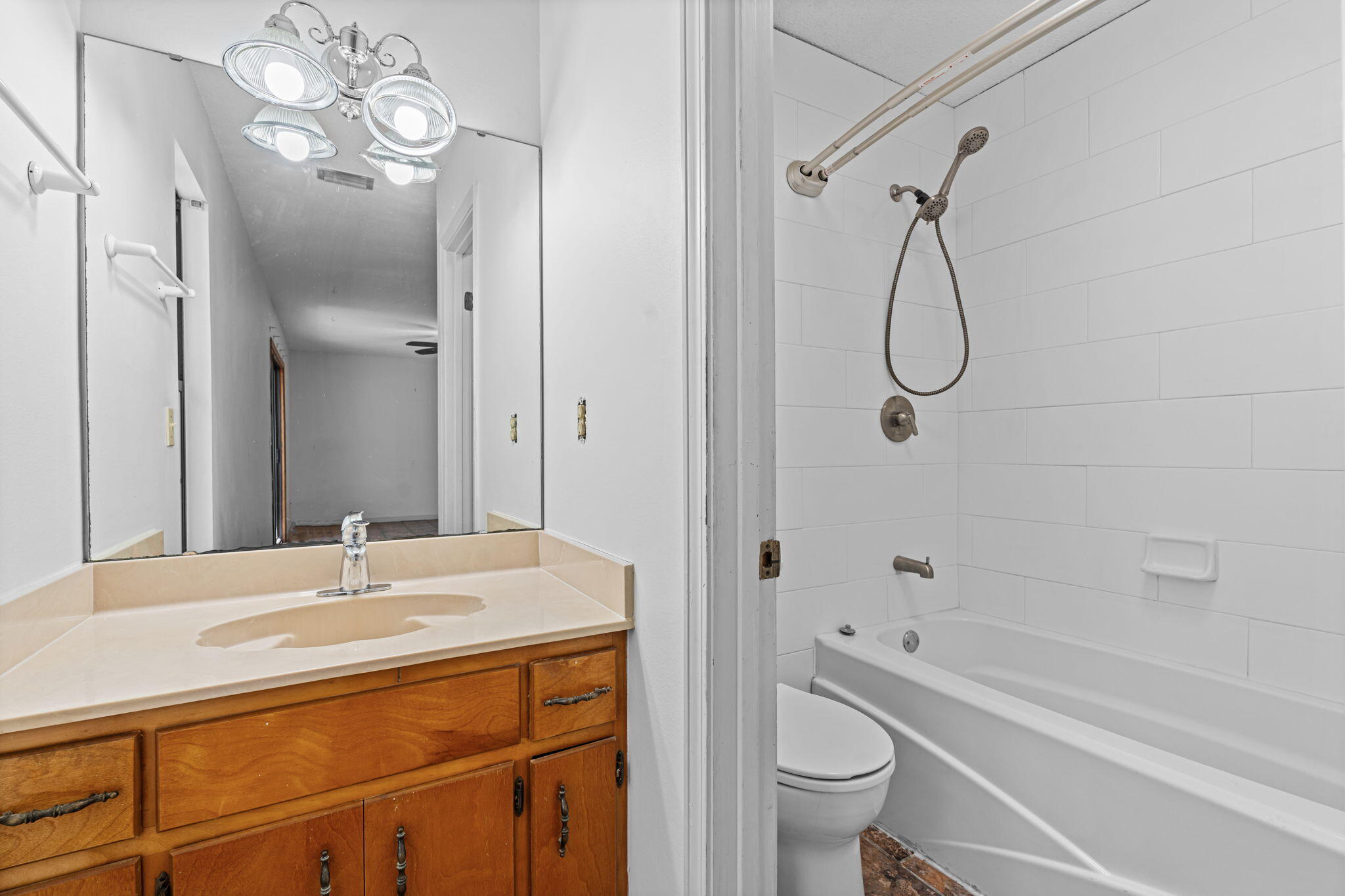 722 Mallet Bayou Road Freeport, FL 32439 - Photo 25 of 47 25-web-or-mls-722 Mallet-25