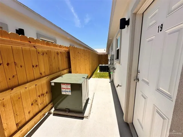 $995 | 740 North Alamo Road, Unit 19, Alamo, TX 78516