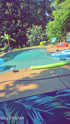 $749,900 | 258 Old Humboldt Road, Jackson, TN 38305