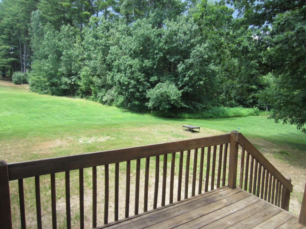 11 L Gamache Road Derry, NH 03038 - Photo 14 of 17