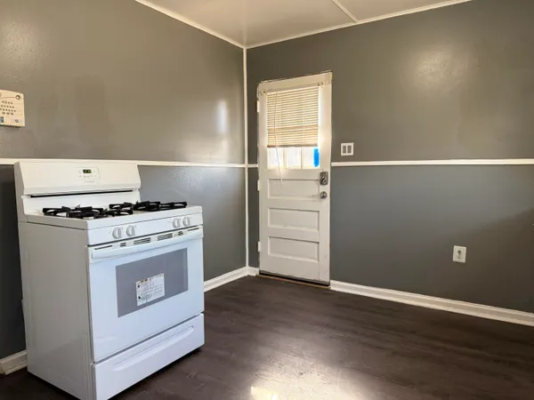 $925 | 2405 23rd Street, Lubbock, TX 79411