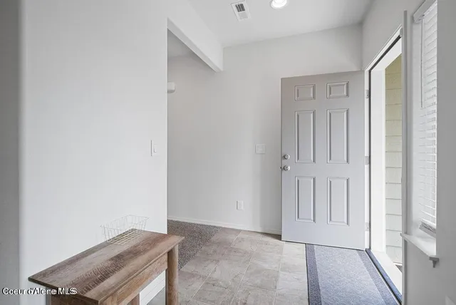 $765,000 | 21714 South Lakeview Drive, Worley, ID 83876