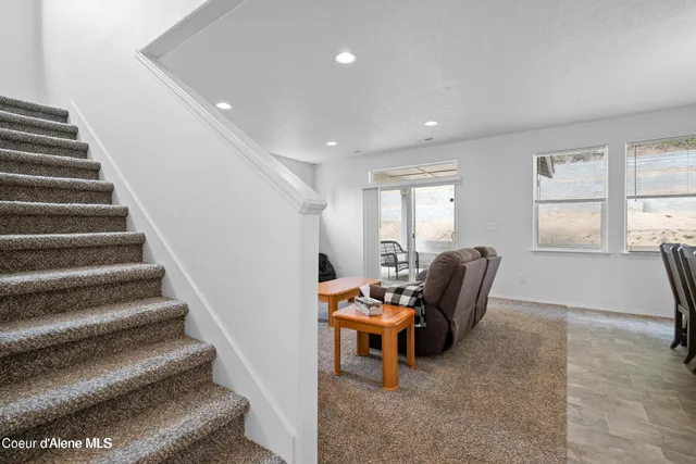 $765,000 | 21714 South Lakeview Drive, Worley, ID 83876