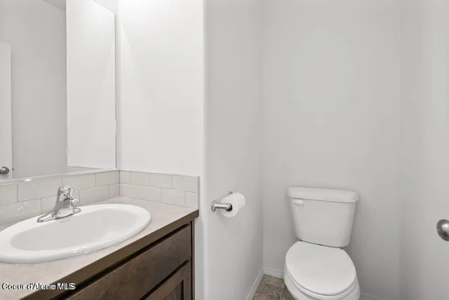 $765,000 | 21714 South Lakeview Drive, Worley, ID 83876