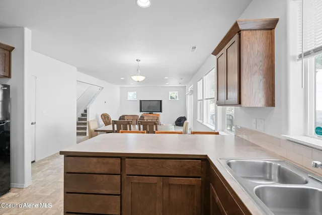 $765,000 | 21714 South Lakeview Drive, Worley, ID 83876