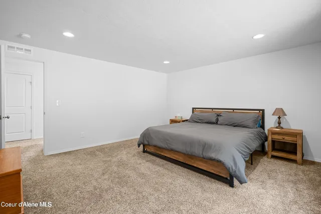 $765,000 | 21714 South Lakeview Drive, Worley, ID 83876