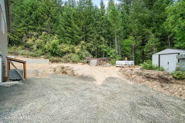 $765,000 | 21714 South Lakeview Drive, Worley, ID 83876