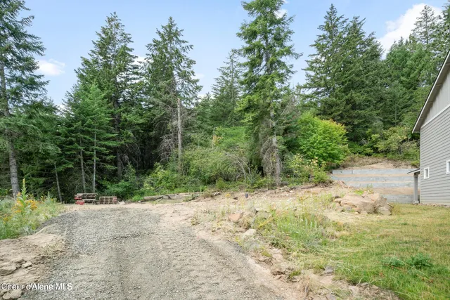 $765,000 | 21714 South Lakeview Drive, Worley, ID 83876