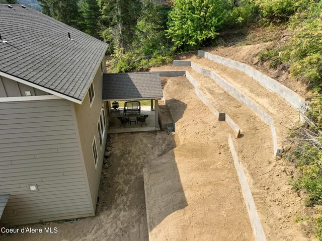 $765,000 | 21714 South Lakeview Drive, Worley, ID 83876