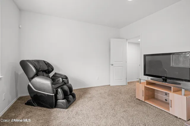 $765,000 | 21714 South Lakeview Drive, Worley, ID 83876