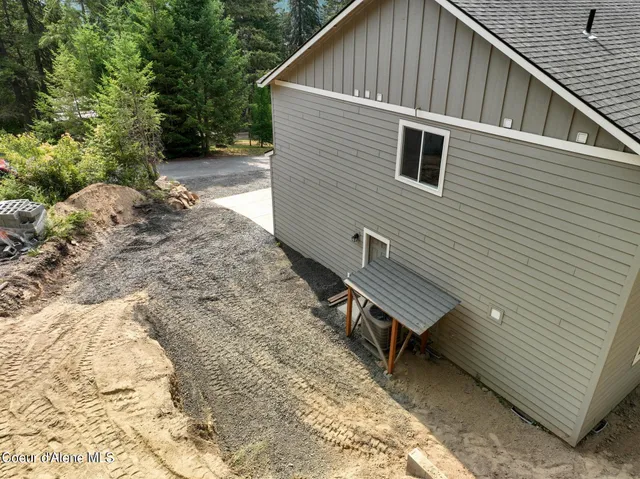 $765,000 | 21714 South Lakeview Drive, Worley, ID 83876