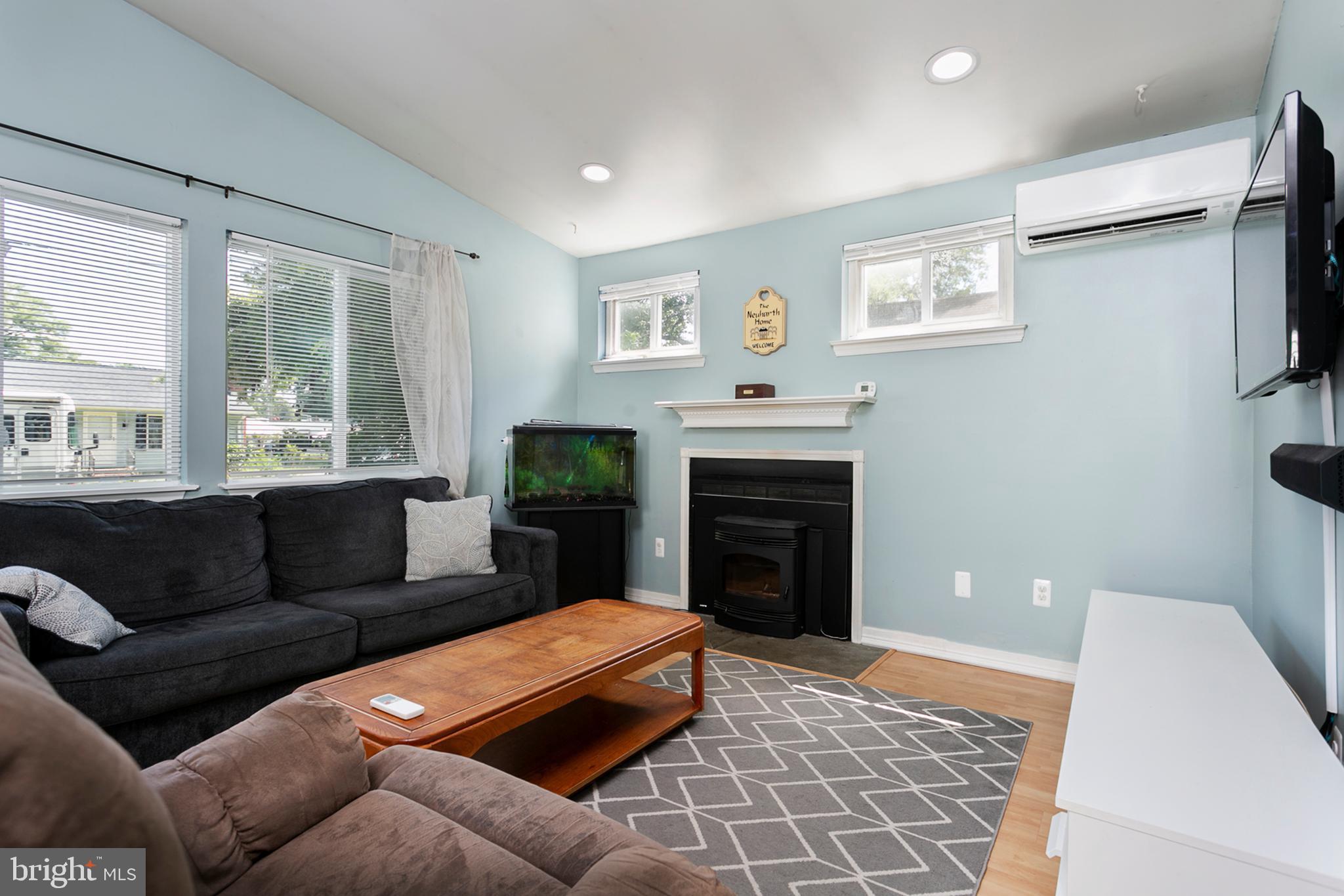 1638 Bay Ridge Road Edgewater, MD 21037 - Photo 5 of 21 Wood pellet stove is the focal point!