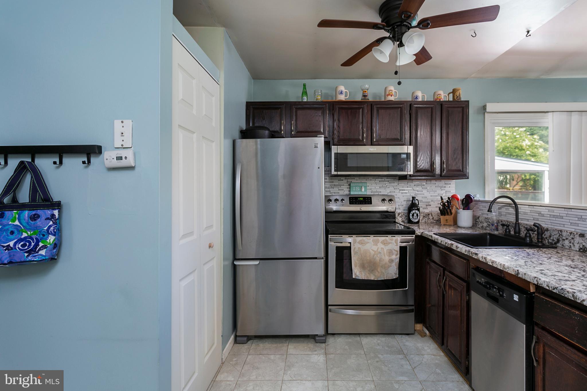 1638 Bay Ridge Road Edgewater, MD 21037 - Photo 8 of 21 Ample cabinet space + a pantry!