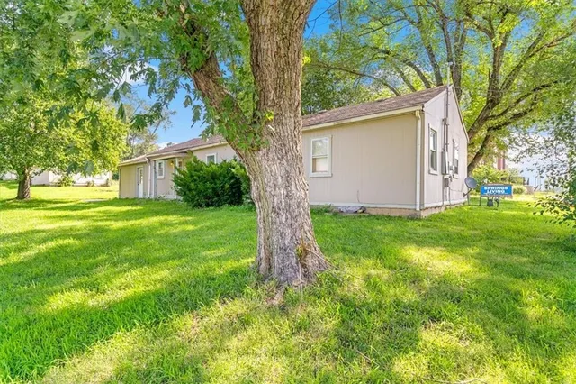 $295,000 | 15090 Walmer Street, Overland Park, KS 66223