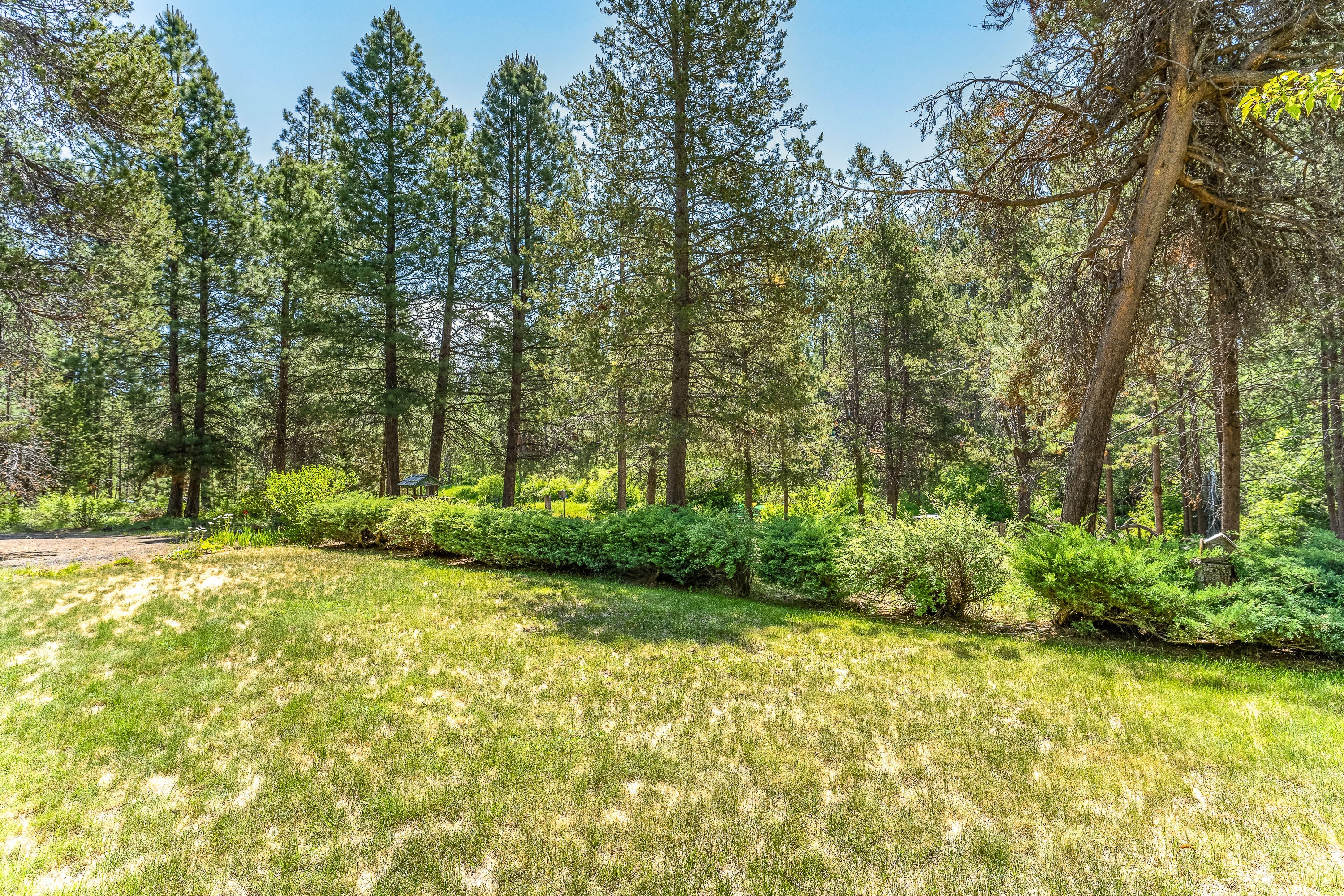56838 Spring River Drive Bend, OR 97707 - Photo 36 of 52 DSC02163-Edit