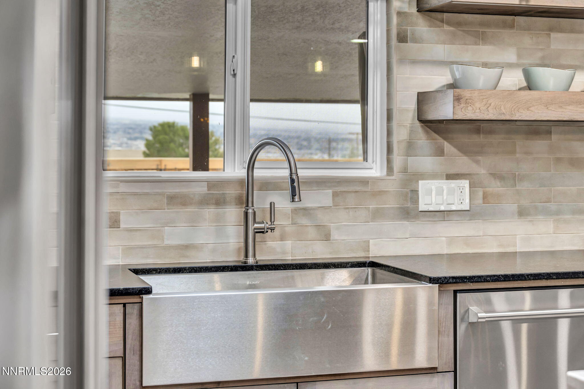 13745 Kewanna Trail Reno, NV 89521 - Photo 7 of 80 10b