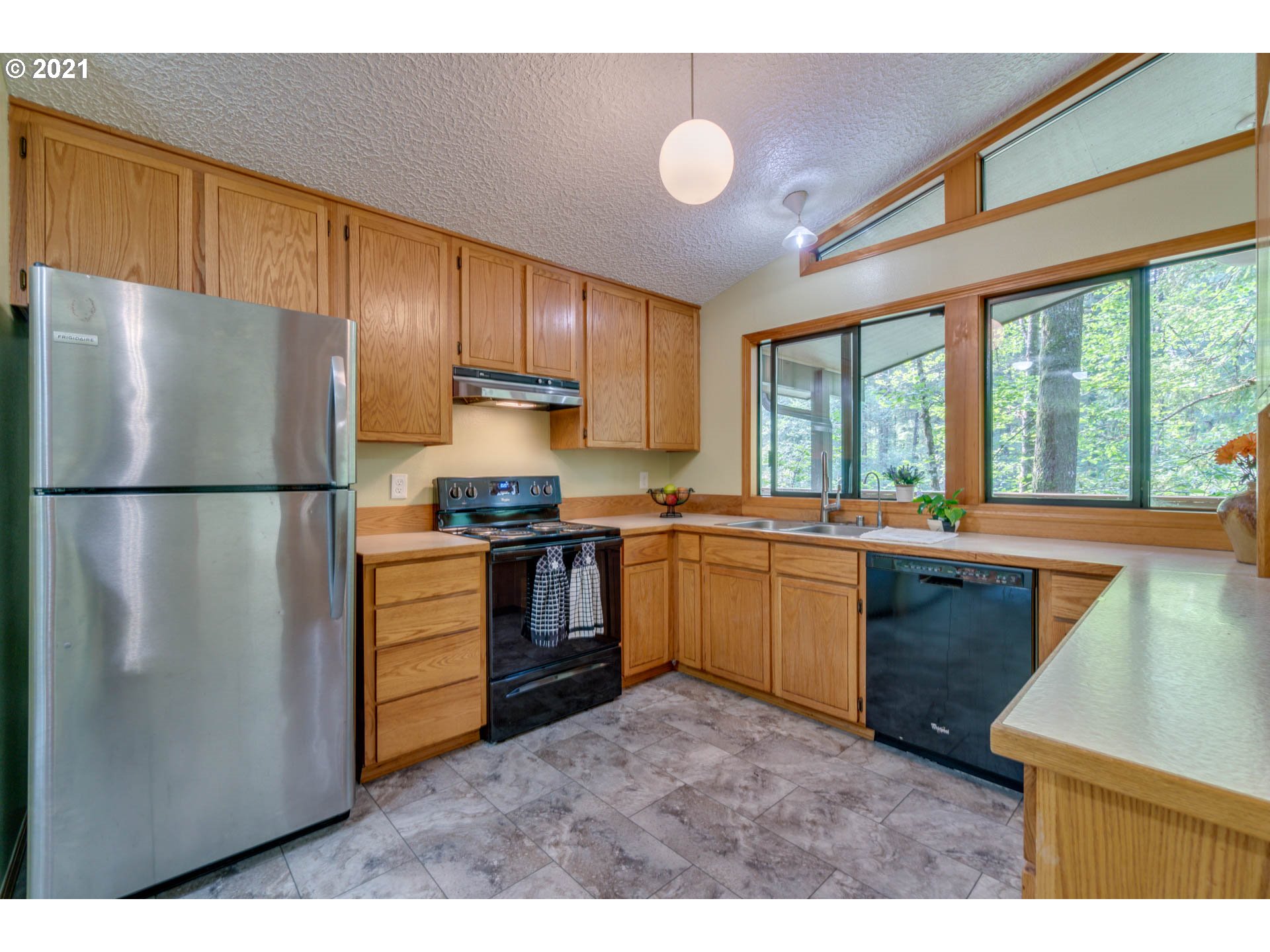 30405 Northeast Olson Road Yacolt, WA 98675 - Photo 3 of 26 Gallery Image 3