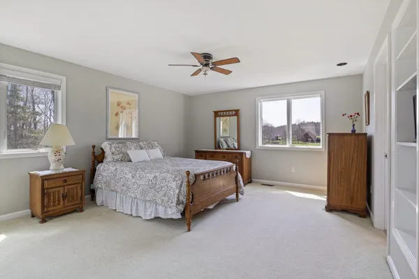 $839,000 | 11 Captain Parker Drive, Lee, NH 03861