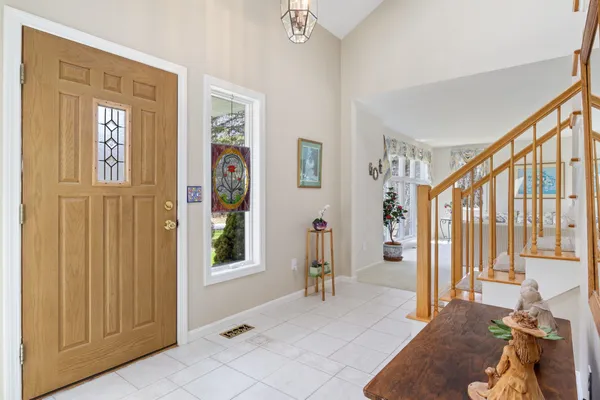 $839,000 | 11 Captain Parker Drive, Lee, NH 03861