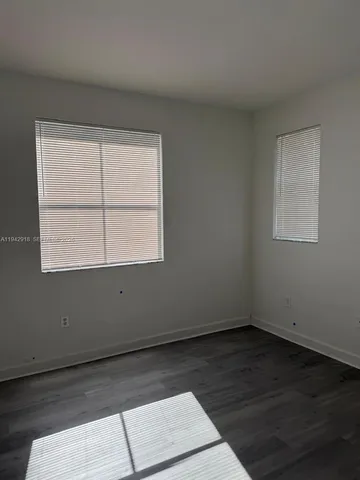 a close view of a bathtub in bathroom