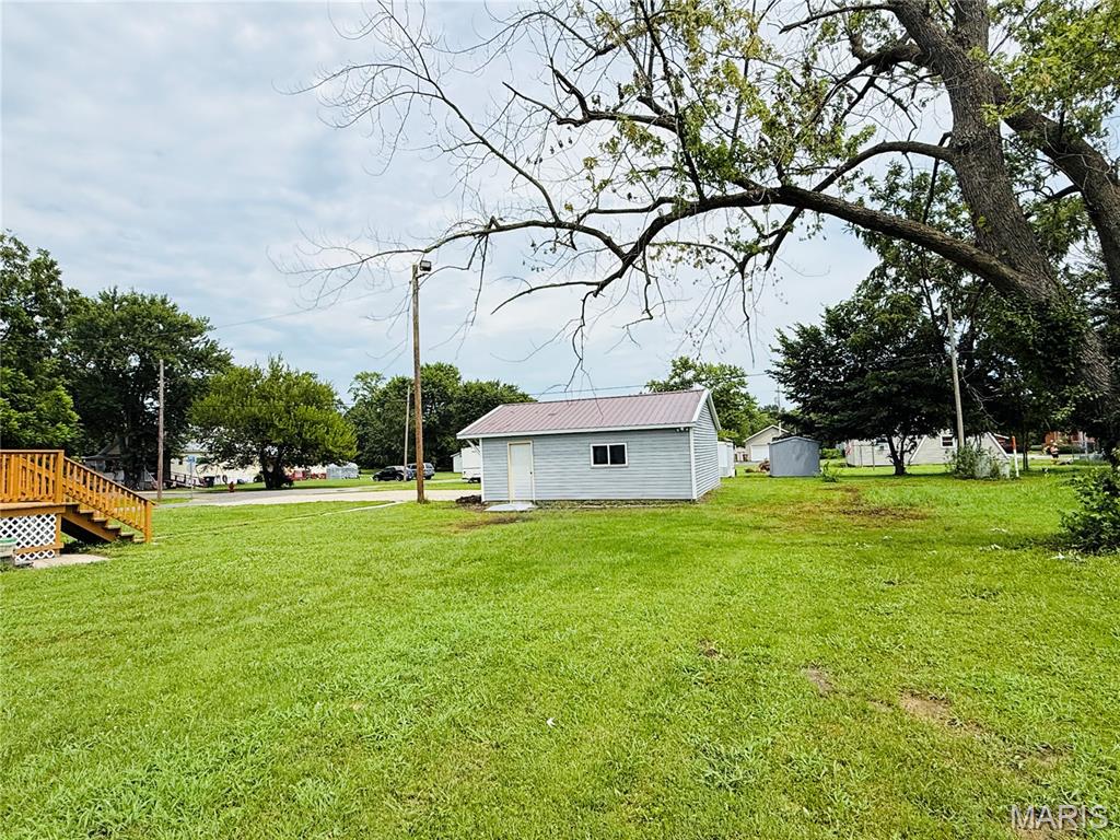 100 School Street Wilsonville, IL 62093 - Photo 21 of 23