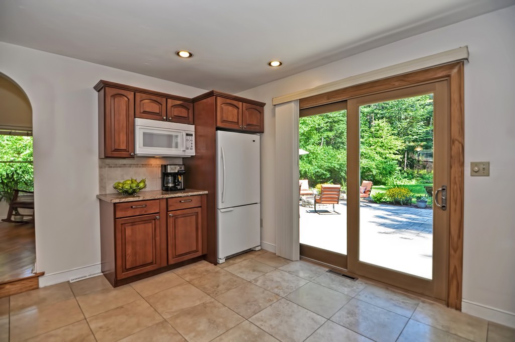 206 Edge Hill Road Sharon, MA 02067 - Photo 7 of 30 Gallery Image 7
