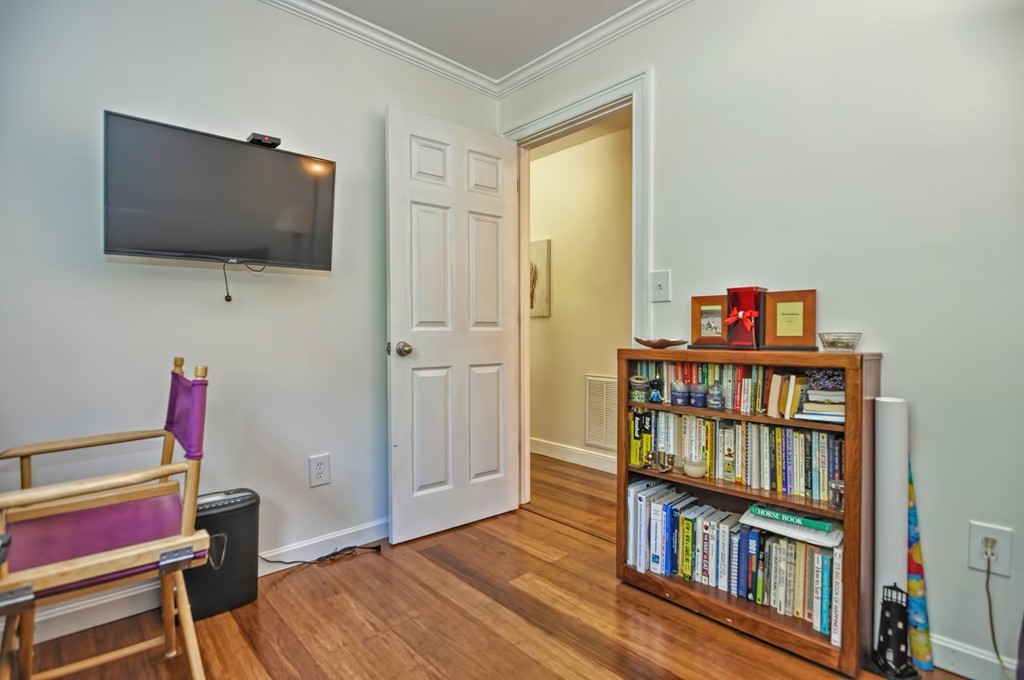 206 Edge Hill Road Sharon, MA 02067 - Photo 9 of 30 Gallery Image 9