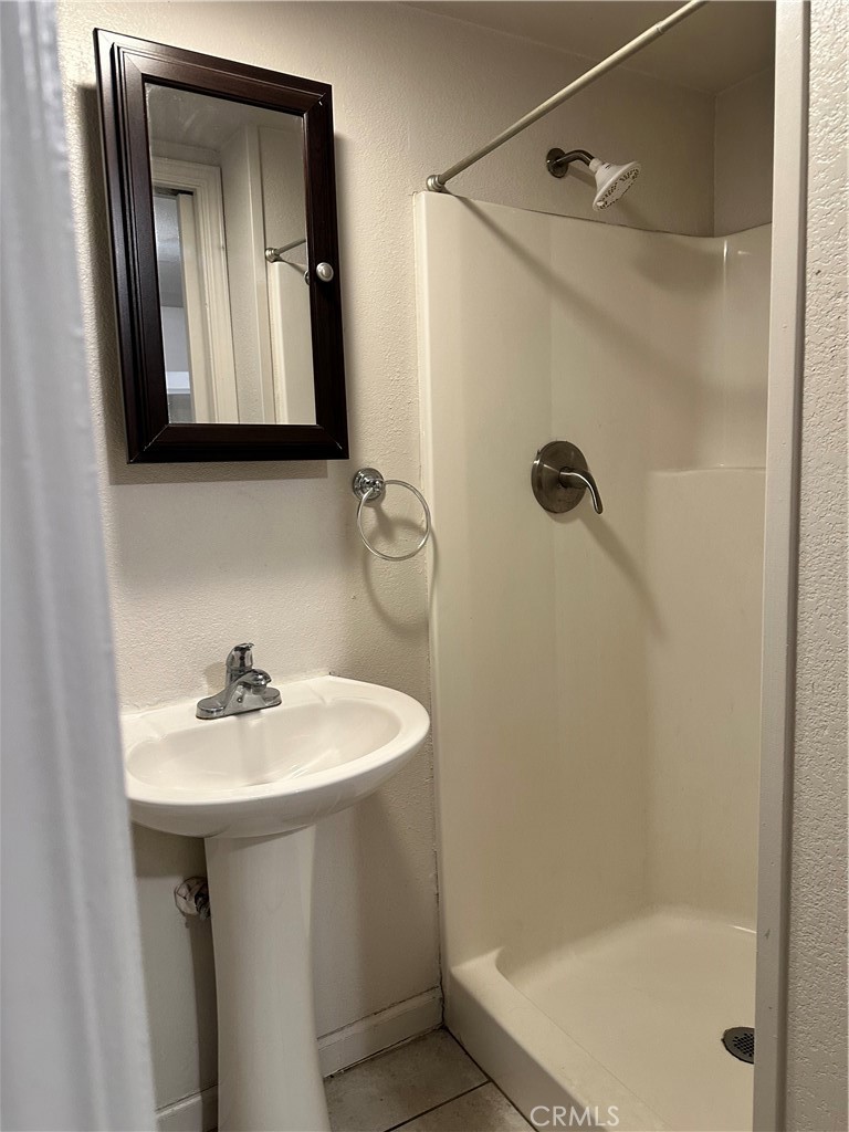 7459 Ysmael Villegas Street Riverside, CA 92504 - Photo 4 of 8 Bathroom