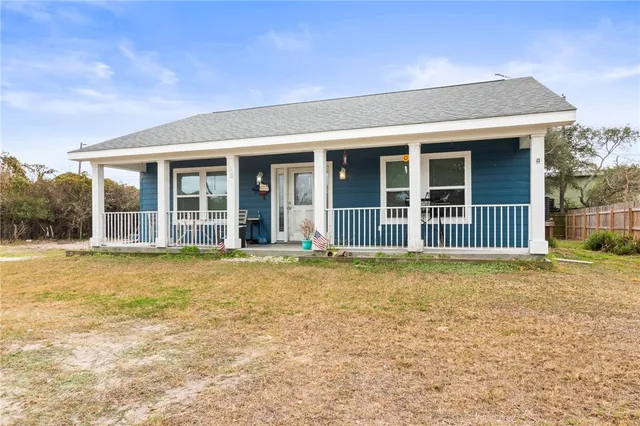$239,000 | 250 Post Oak Lane, Rockport, TX 78382