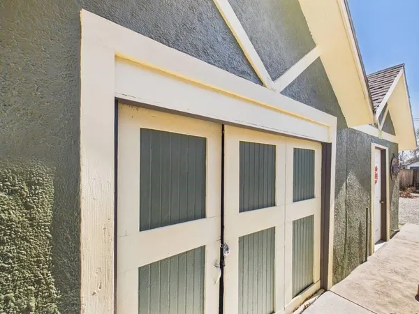 $220,000 | 517 South Eddy Street, Fort Scott, KS 66701