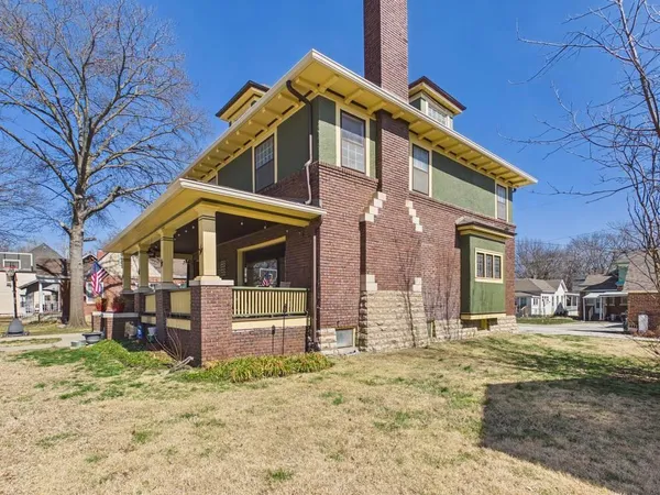 $220,000 | 517 South Eddy Street, Fort Scott, KS 66701