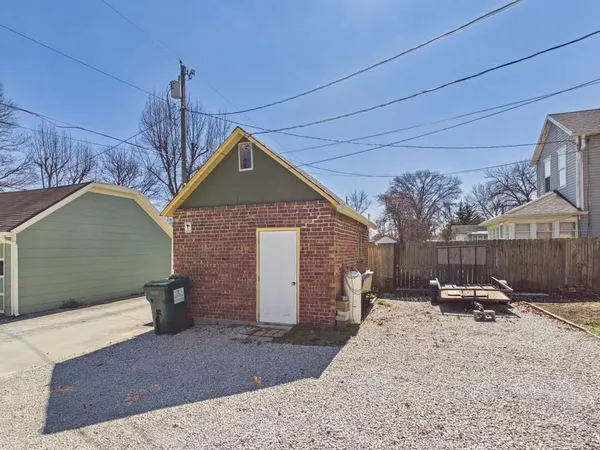 $220,000 | 517 South Eddy Street, Fort Scott, KS 66701