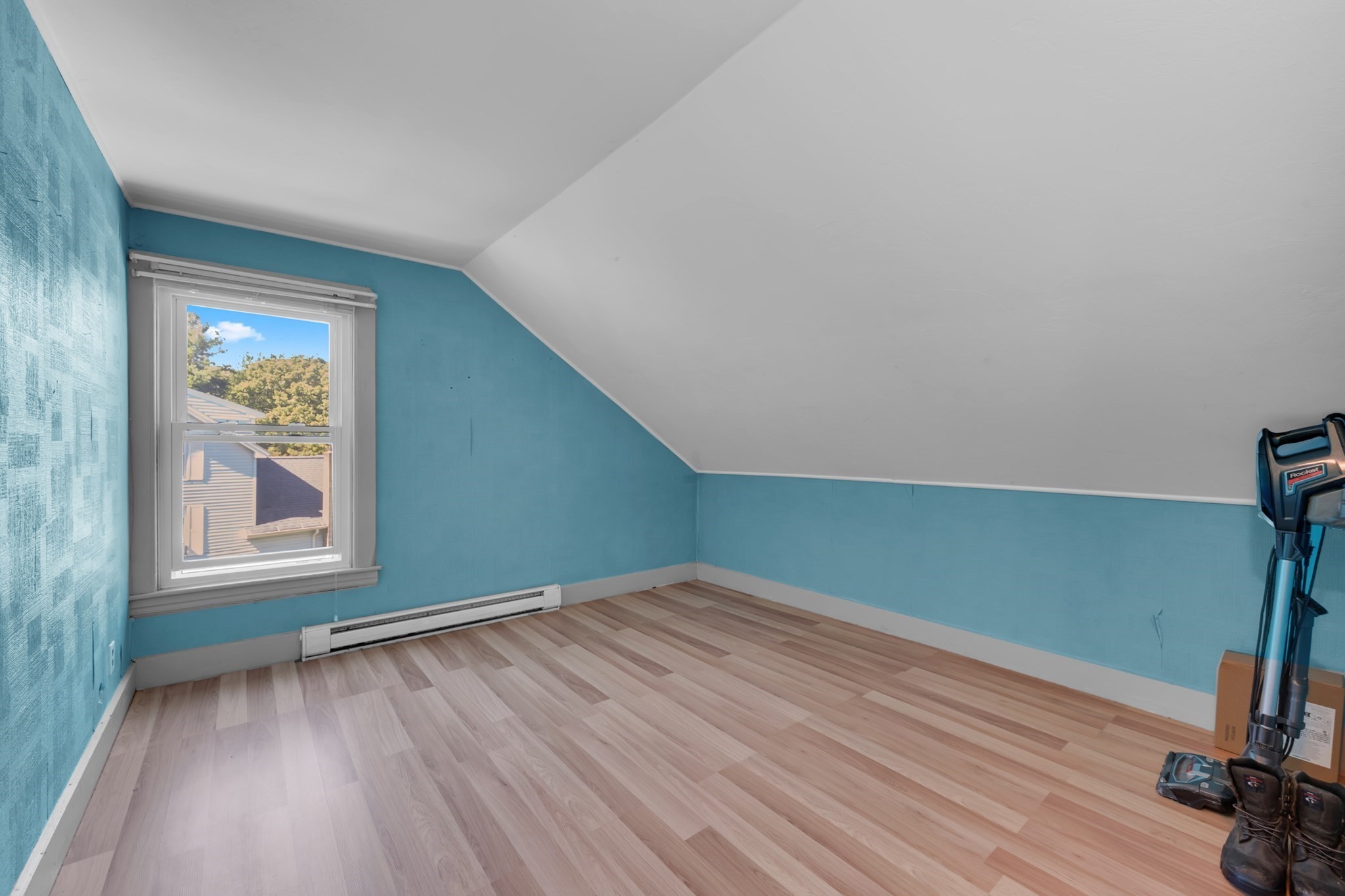198-200 Southbridge Road Dudley, MA 01571 - Photo 11 of 31 Gallery Image 11