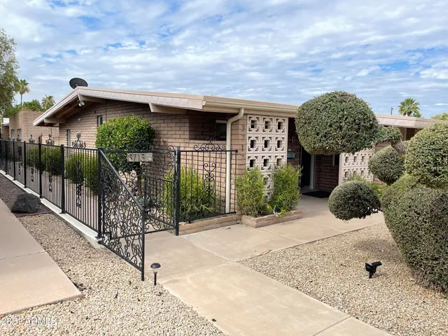 $2,985 | 3713 East Glenrosa Avenue, Phoenix, AZ 85018