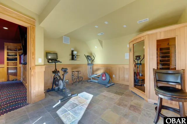 $1,995,000 | 71 Ocean Boulevard, Southern Shores, NC 27949