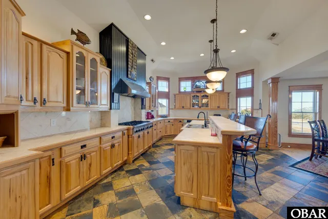 $1,995,000 | 71 Ocean Boulevard, Southern Shores, NC 27949