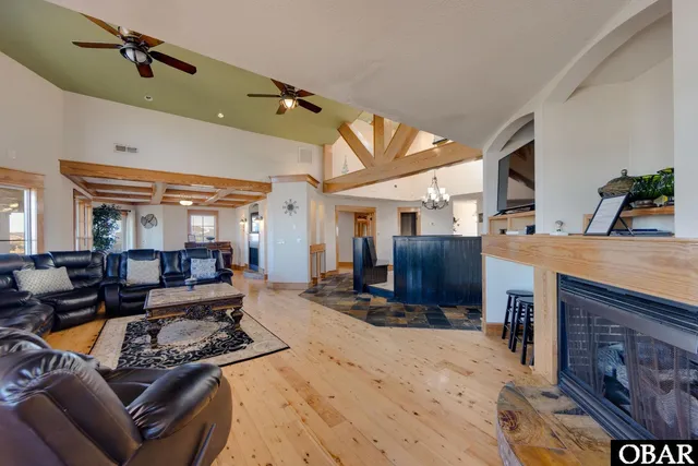 $1,995,000 | 71 Ocean Boulevard, Southern Shores, NC 27949