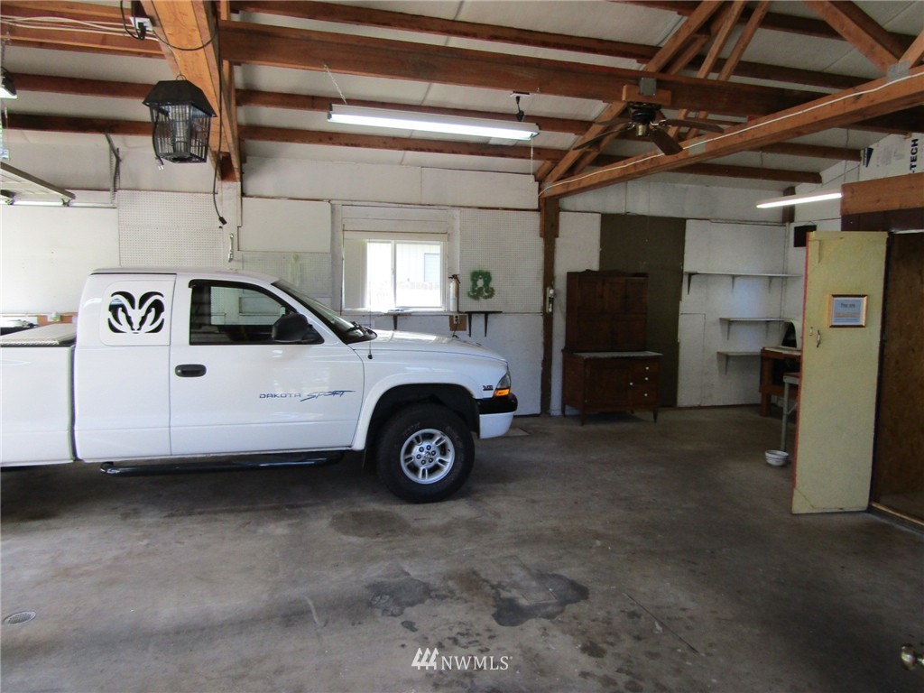 18321 Elaine Court Southwest Rochester, WA 98579 - Photo 14 of 21 Gallery Image 14
