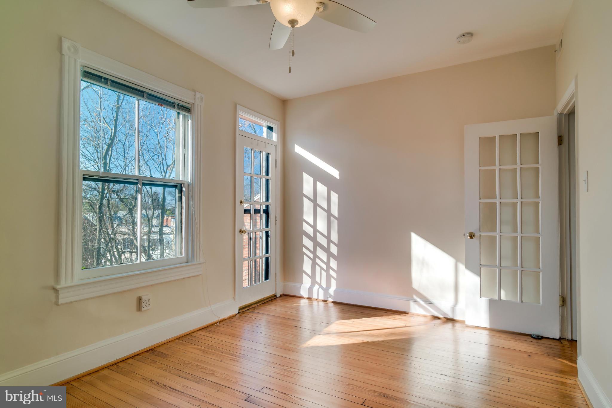 3040 R Street Northwest, Unit 2 Washington, DC 20007 - Photo 17 of 28 Bedroom (Master)