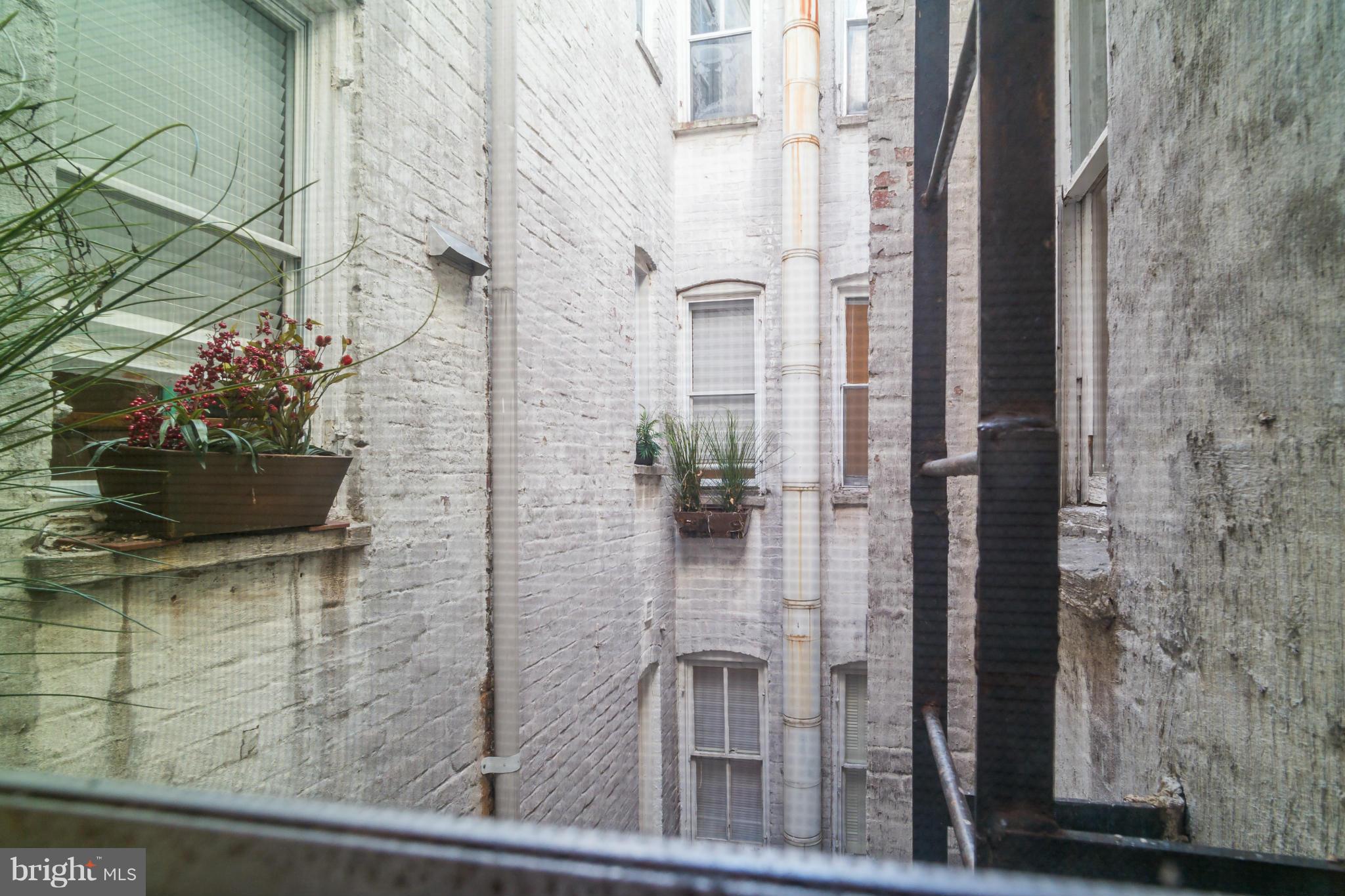 3040 R Street Northwest, Unit 2 Washington, DC 20007 - Photo 23 of 28 Exterior (General)