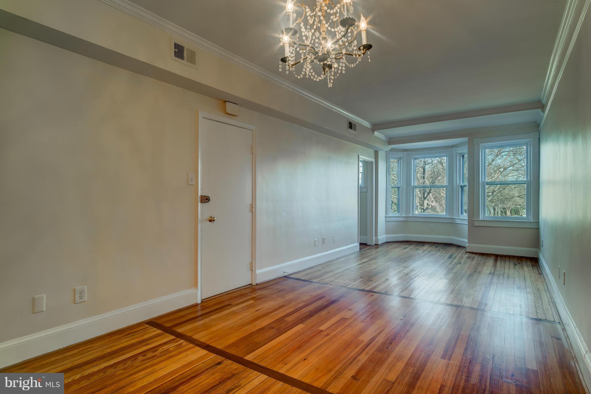 3040 R Street Northwest, Unit 2 Washington, DC 20007 - Photo 10 of 28 Interior (General)