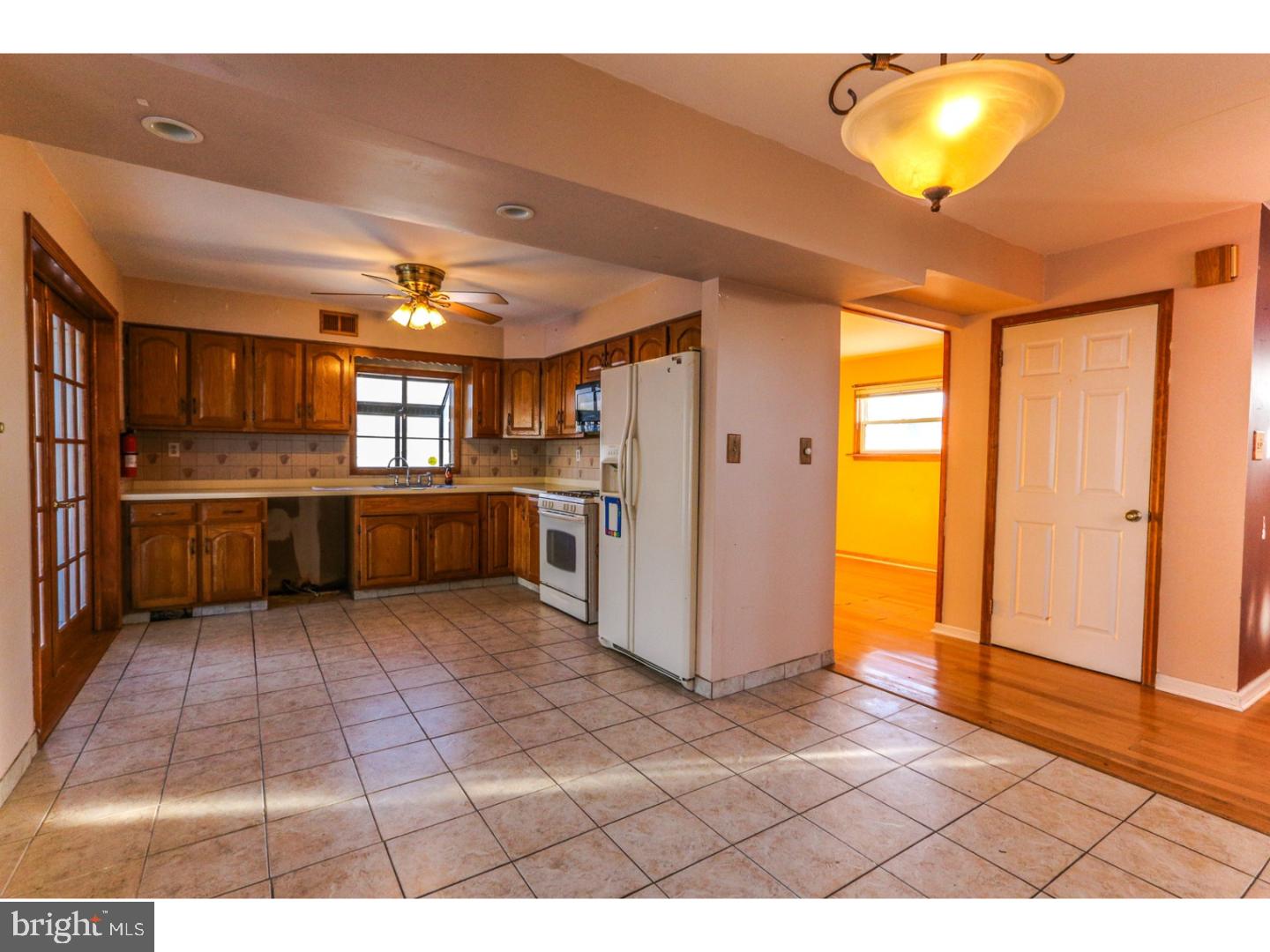 20 Thoreau Road Hamilton, NJ 08690 - Photo 4 of 22 Dining Room