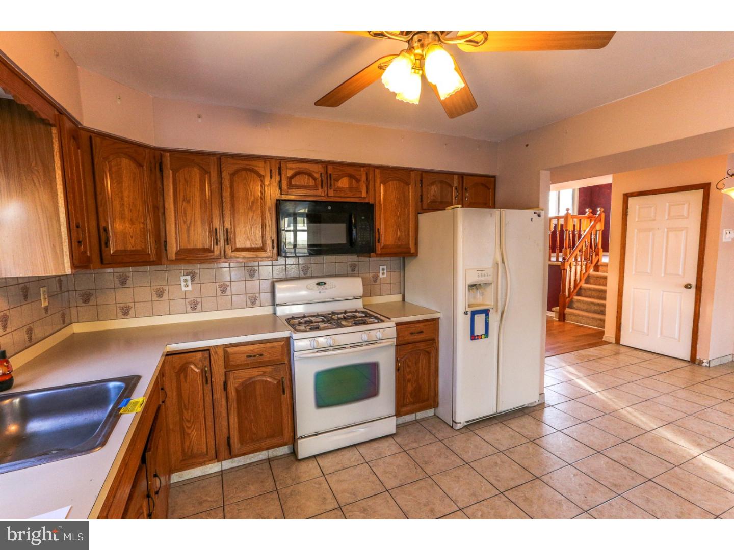 20 Thoreau Road Hamilton, NJ 08690 - Photo 6 of 22 Kitchen